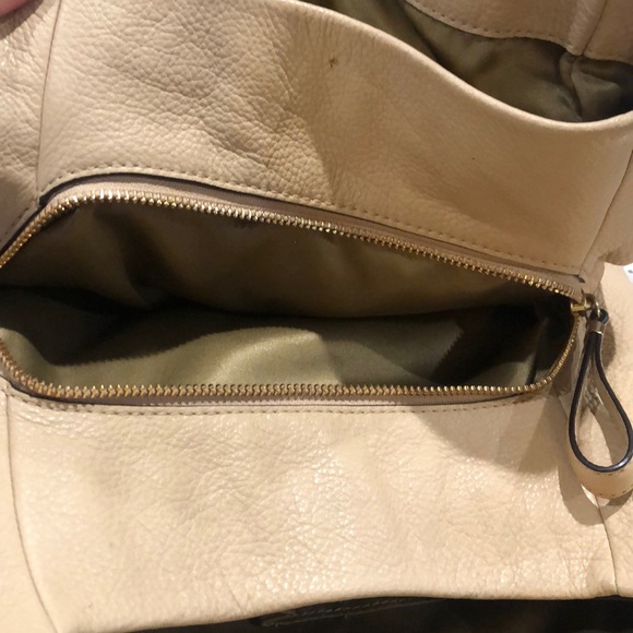 Coach purse - Picture 4 of 5